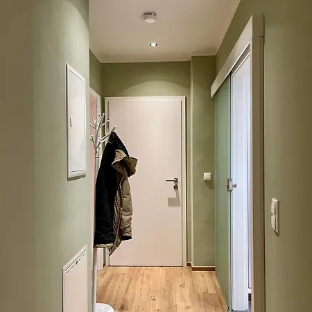 Apartment Bunter Hund - Hund, Parkplatz, Wintergarten