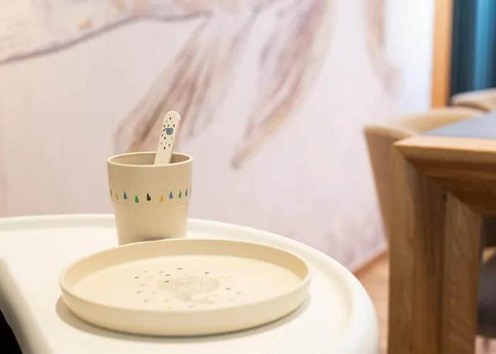 Bunter Hund - Hund, Parkplatz, Wintergarten * Rothenburg ob der Tauber